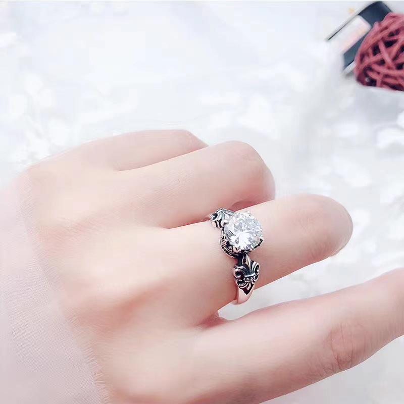 

Винтажное кольцо с черным бриллиантом в форме креста и короны: Модный, Унисекс, Регулируемый Открытый Стиль, Новое Китайское Влияние