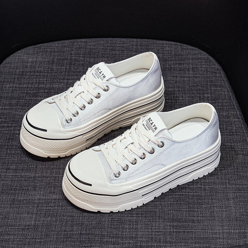 Platform white shoes women's 2025 summer new student casual fashion versatile low-top platform heightening canvas shoes women's shoes