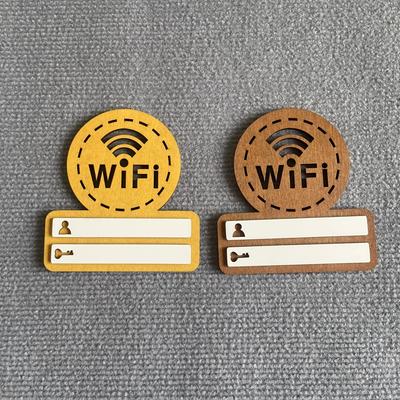 Objetos de decoración – Decoraciones de madera