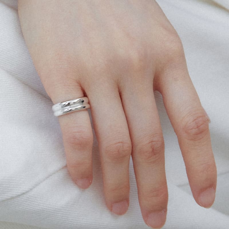byweekend Twin baby ring