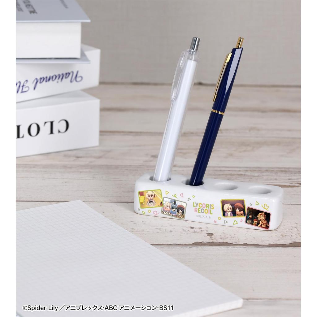 TV Anime Nishikigi Chisoku Inoue Takina Kurumi Yurukoma Toothbrush Stand "Lycoris Recoil" & & ver.B