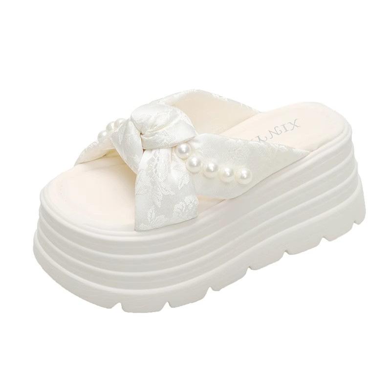 Perlen-Pantoletten mit dicker Sohle für Damen Sommer 2025 neu, mit geringem Absatz, Leopardenmuster, Strand-Cool-Pantoletten