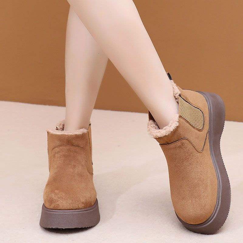 

Northeast snow boots women s 2025 new winter cotton shoes winter shoes piled and thickened warm one-pedal short boots 41