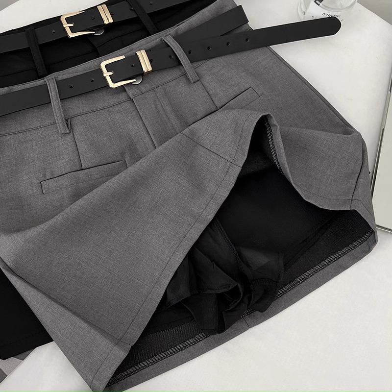 Women's High-Waisted Gray Slimming Skirt - 2024 Spring School Style Fashion, Anti-Exposure Hip-Hugging Skirt with Letter Design