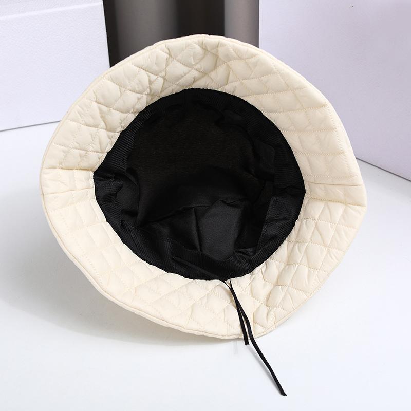 New Autumn Winter Black Bucket Hat For Women Vintage Plaid Bucket Cap Outdoor Ultra Light Down Cotton Fisherman Hat
