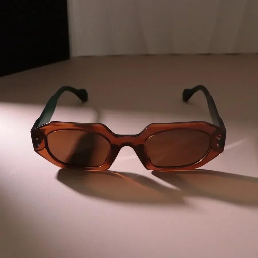 Retro Classic Square Sunglasses For Women Men Stylish Minimalist Female Male Fashion Glasses