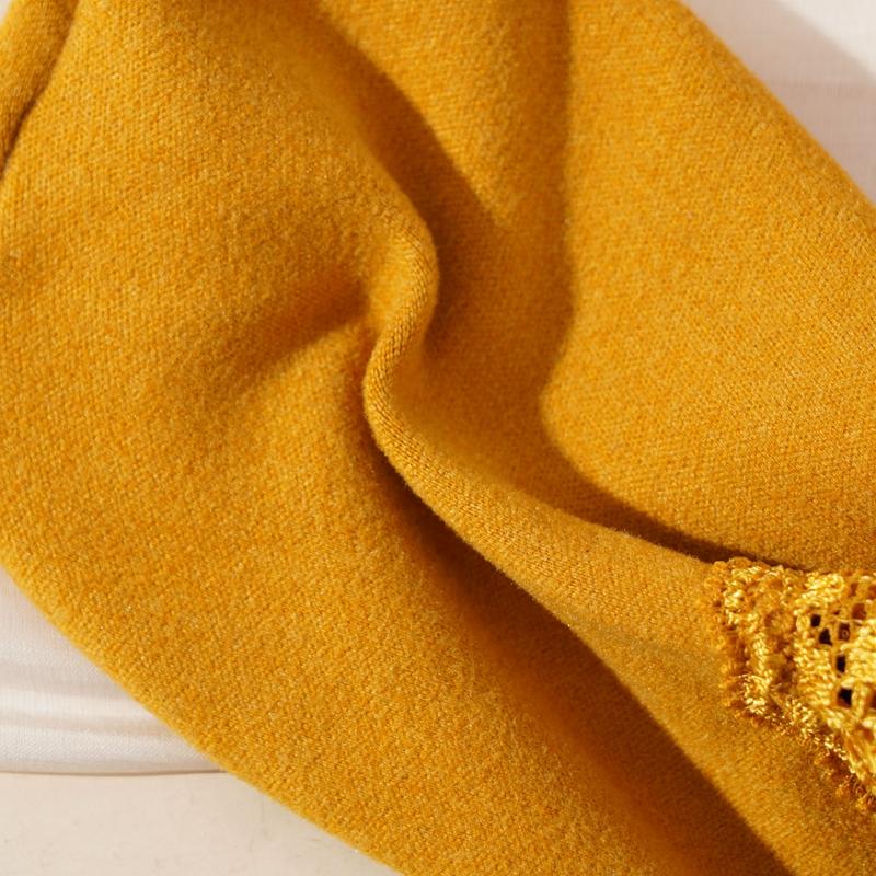 Women's Autumn and Winter Thickened Velvet Lace Mid-tube Floor Socks Loose-fitting Sleeping Socks Snow Socks