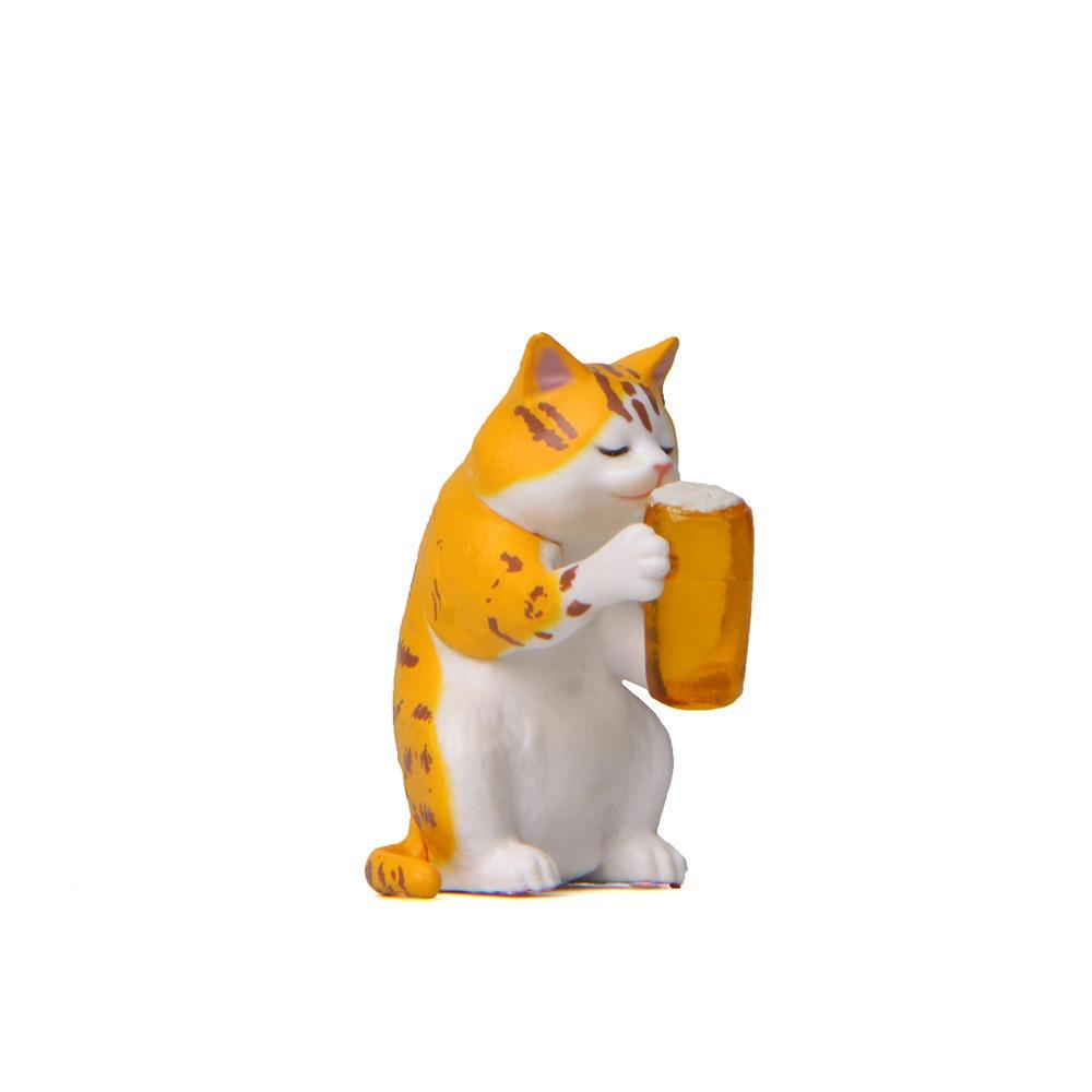 Cartoon Beer Cat Figures Mini Cat Statue Toy Funny Cat Center Console Ornaments  Home Decor
