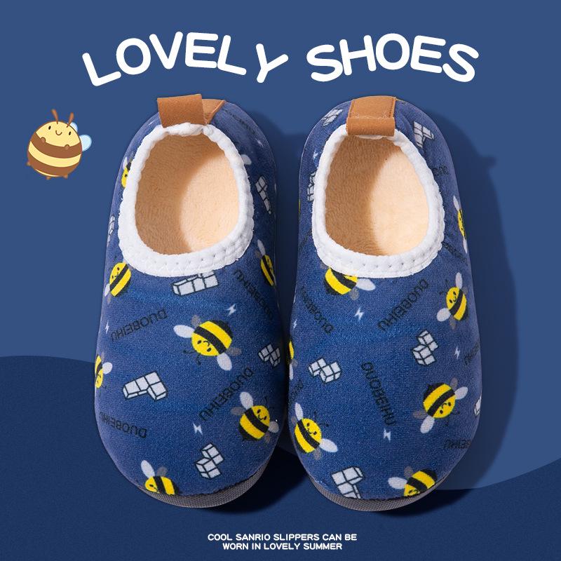 Kids' Non-Slip Velvet-Lined Cotton Slippers – Soft Sole Warm Shoes for Boys & Girls.