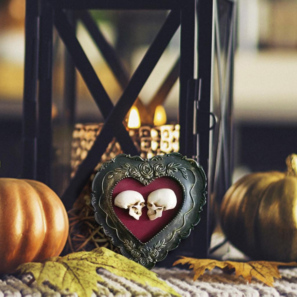Creative Romantic- Love Skull- Halloween Resin Crafts Ornament For Friends Home Indoor And Outdoor Decoration