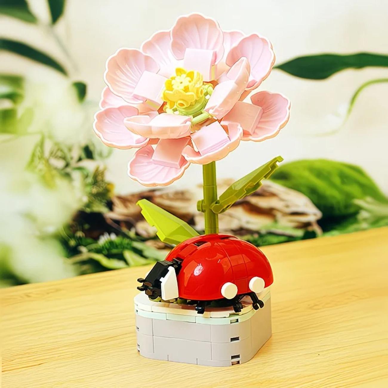 

Конструктор Квітка Комаха Креативна Комаха Собака Сукулентний Букет Настільні Декоративні Прикраси Дитячі Іграшки для Самостійної Збірки Подарунки до Свята