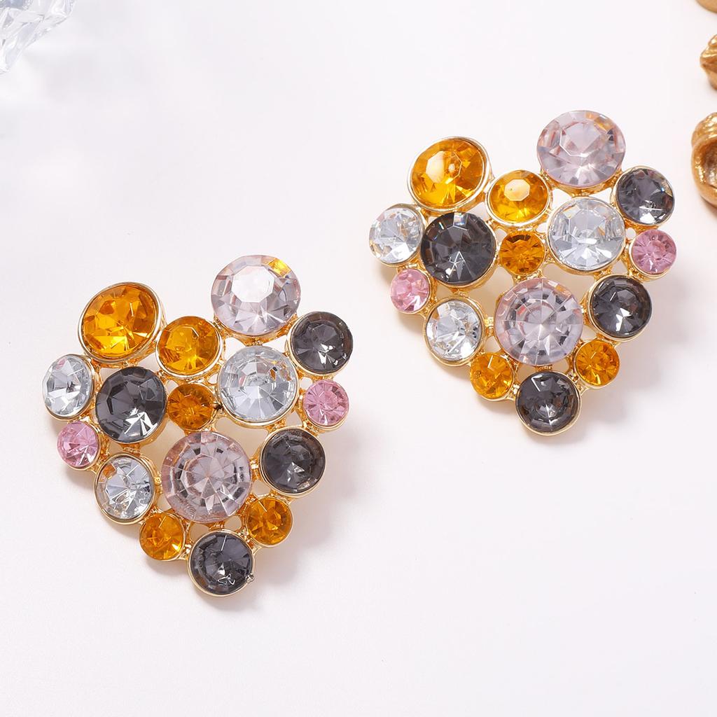 Light Luxury Colored Rhinestone Heart-Shaped Stud Earrings for Women Fashion Geometric Hollow Metal Earrings Wedding Jewelry