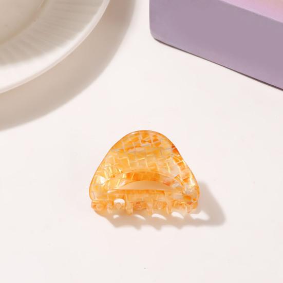 Hair Claw Triangle Hollow Design Back Head Hair Clip Anti-slip Teeth Strong Grip Shower Hair Clamp Versatile Use Hair Accessory