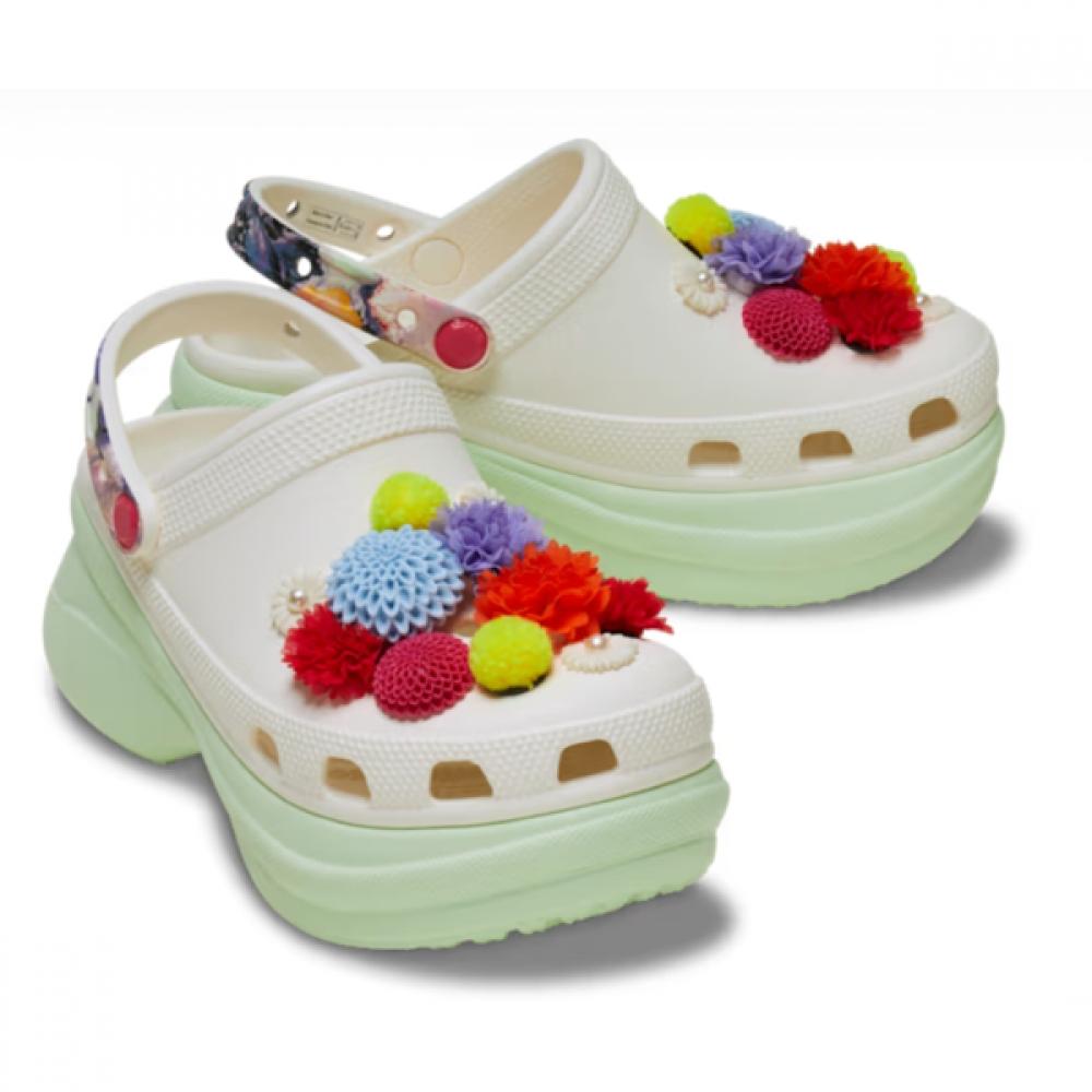 

Crocs Bay Wildflower Clogs 211184 0wv W9(260)