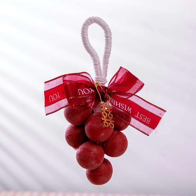 Crystal Grape Scented Hanging Ornament – Handmade Essential Oil Soap, Perfect for Opening Ceremony Souvenirs and Gifts.