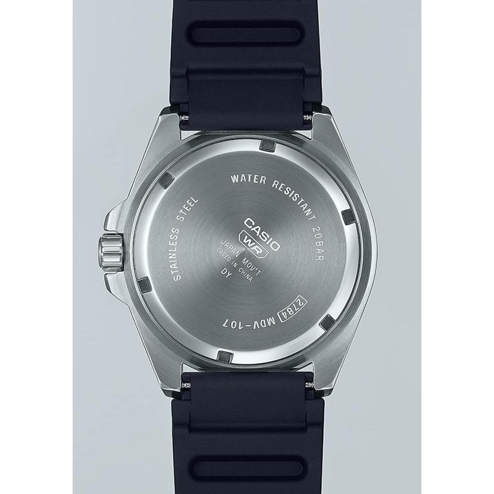 Casio Watch CaSio Collection [domeStic Genuine] Online Limited Model Mdv 107 1a3jf Men S Black Blue Red Watch