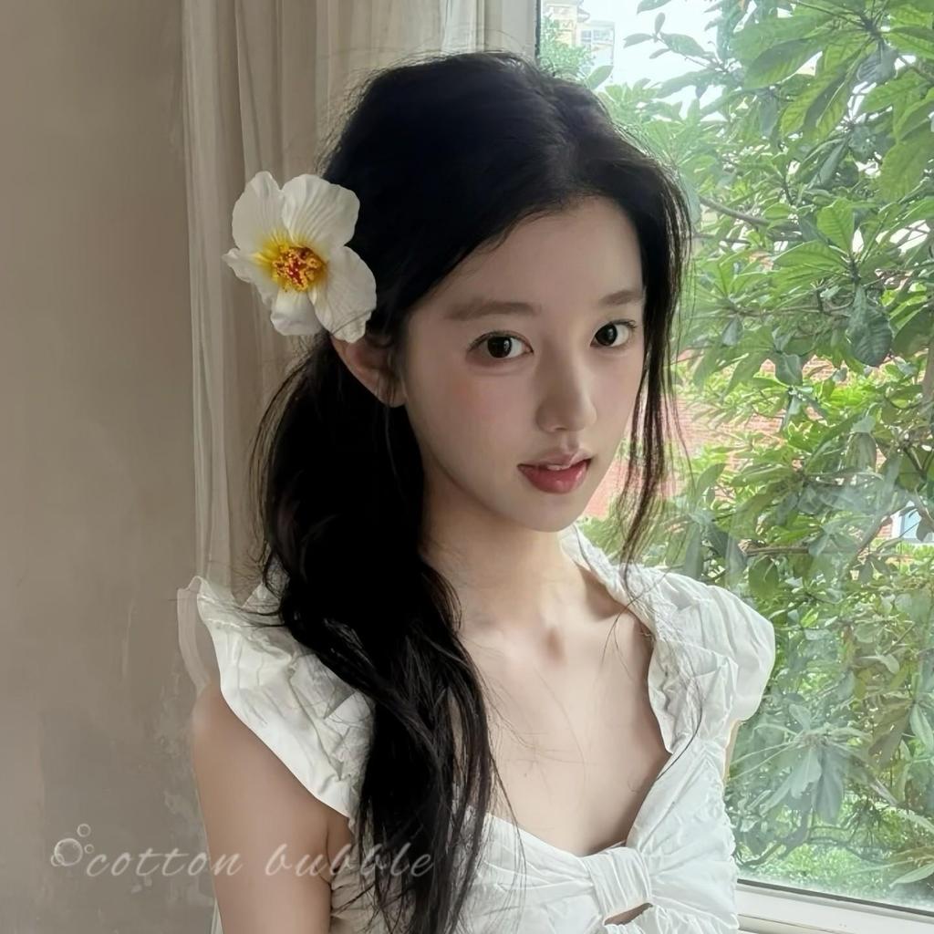 Seaside Sunset Hibiscus Hair Clip - Orange-Red Flower Side Accessory