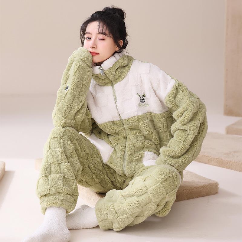 Women's Flannel Jacquard Pajamas - Zippered, Thickened, Warm Autumn/Winter Outerwear