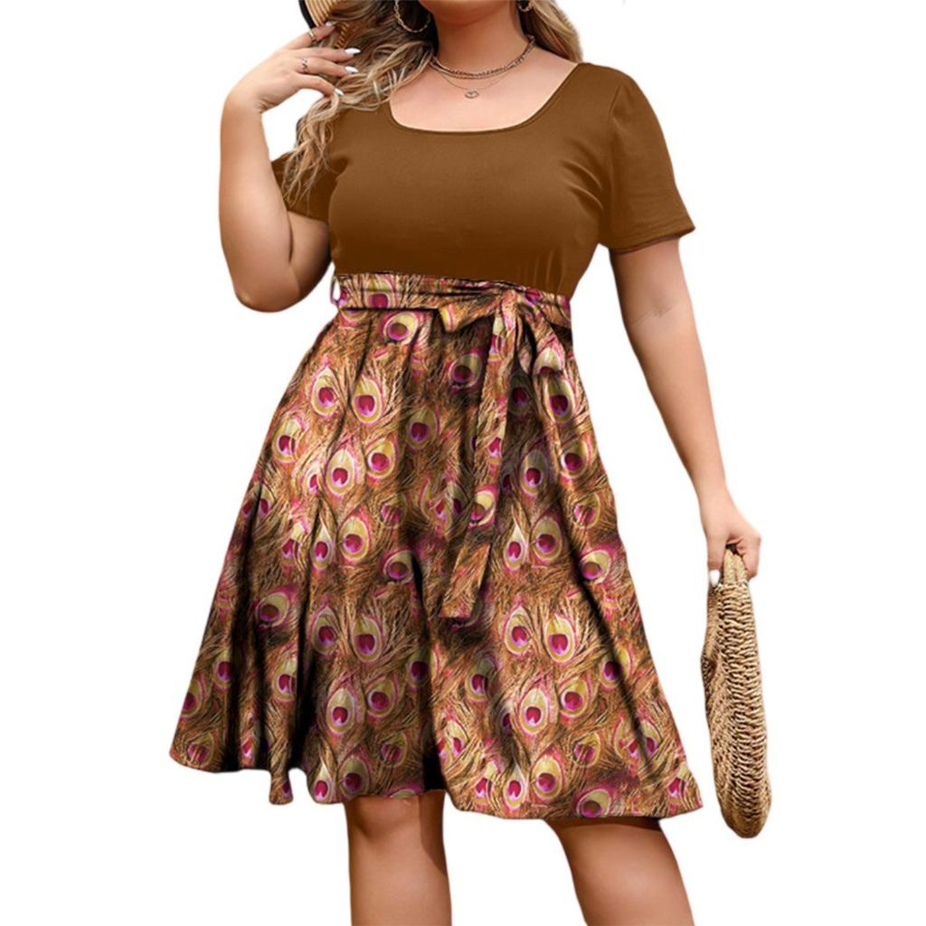Women's Fashionable And Trendy Round Neck Short Sleeved Waist Print Dress In Plus Size