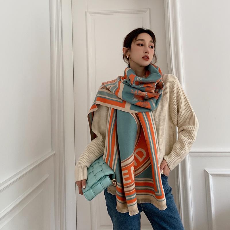 65 * 190 cm Autunno e Inverno Nuovo Sciarpa Versatile Semplice Tinta Unita con Frange Imitazione Cashmere Double-Sided Sciarpa Calda Shawl d'Atmosfera