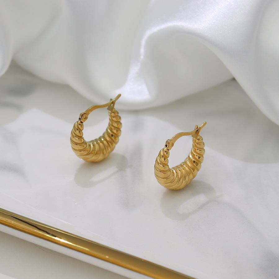 European Light Luxury 18K Gold-Plated Stainless Steel Croissant Hoop Earrings for Women