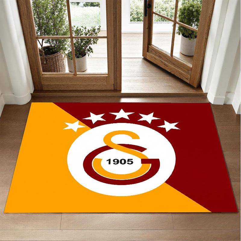 Galatasaray FC Design Crystal Velvet Rug Soft Decorative Mat for Bedroom Entrance