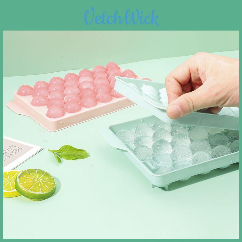 Versatile Round Ice Tray With Lid Food Grade Plastic Mold For Refreshing Drinks