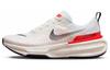 ZoomX Invincible Run 3 Weiß Helles Karmesinrot DR2615-101