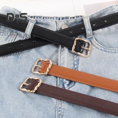 Damengürtel Kunstledergürtel für Kleider Hosen Röcke Dünner Taillengürtel mit goldener Schnalle für den Alltag in der Schule und auf der Straße