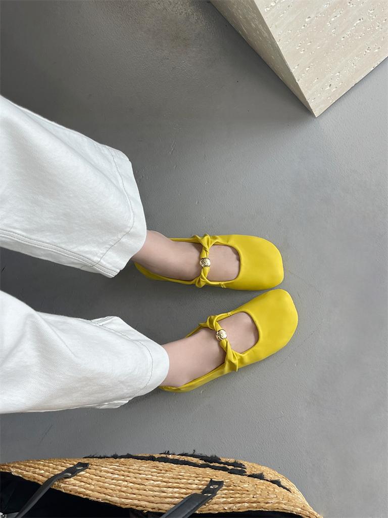 2025 New Shallow Mouth One-word Strap Single Shoes Women's Single Shoes