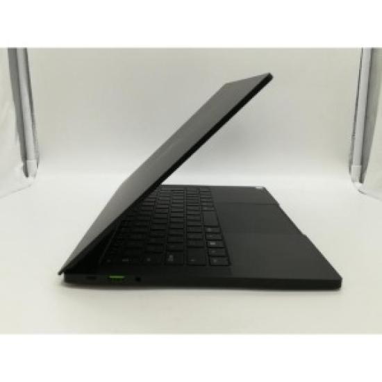 POUŽITÝ Razer Blade Stealth 13 i7‑8565U 16GB 512GB SSD 13″ FHD Notebook