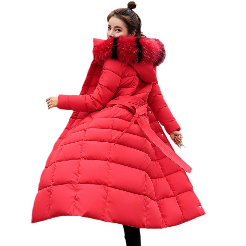 Women's Long Cotton-Padded Jacket with Belt, Over-the-Knee, Slim Fit, Korean Winter 2025 Style.
