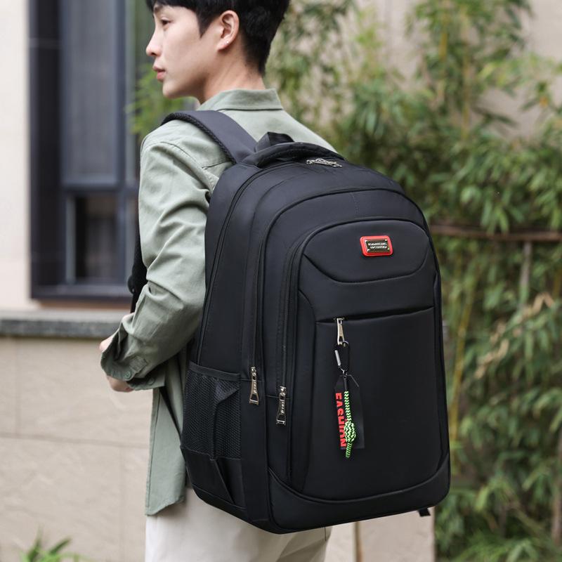 Backpack for Men Women with Minimalist Solid Color Design Suitable for Daily Commute School Travel and Office Use Modern Functional Style
