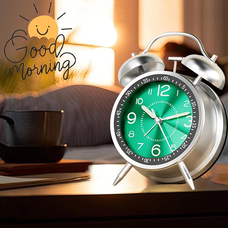 4 Inch Silent Alarm Clock With Night Light Portable Multi-Function Desk Clock For Students Home