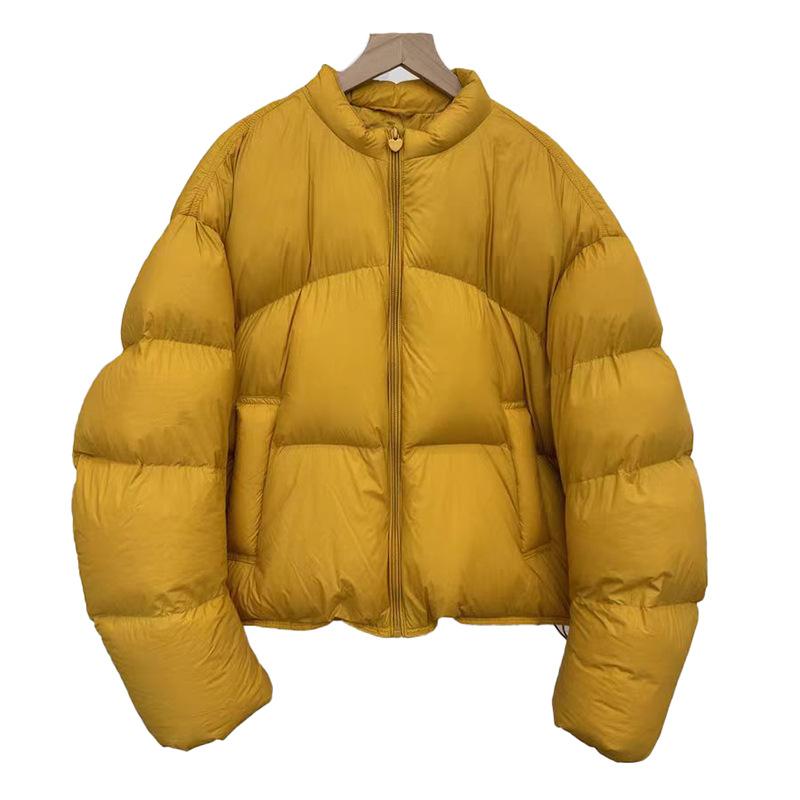 High fluffy white duck down puff down jacket women's short winter new fashion scimitar sleeve bread jacket tide