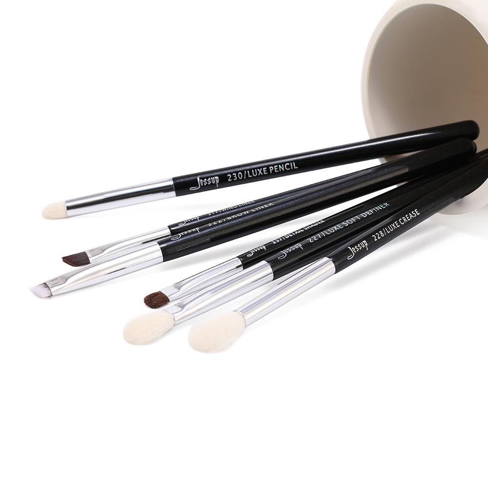 Jessup Černá/stříbrná sada profesionálních štětců na make-up Sada kosmetických pomůcek štětců na oči Eye Shader Liner z přírodních syntetických vlasů 6ks