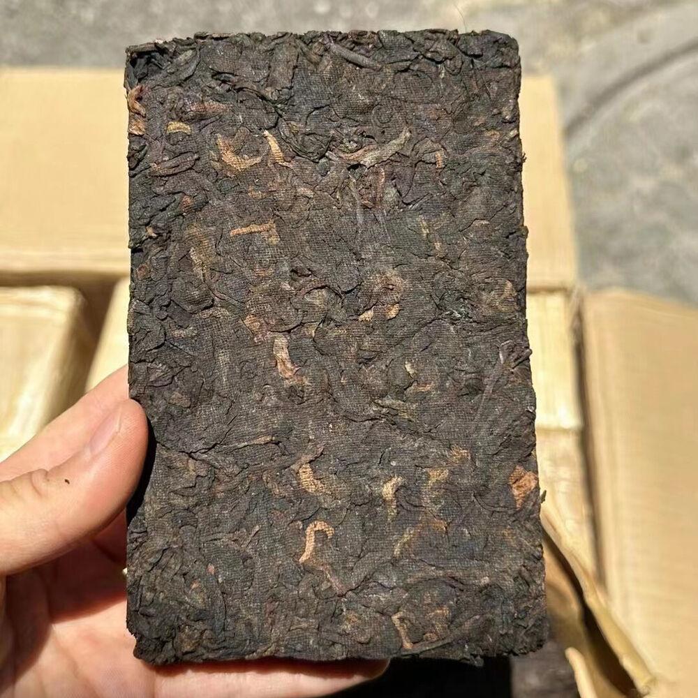 1kg Yunnan Gealterter Pu'er Reifer Tee Ziegel Alter Puerh Tee Gekochter Pu-Erh Ziegel Tee