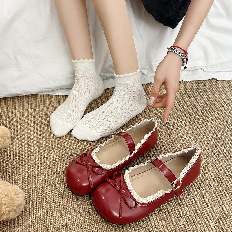 

Round head retro bow flat-soled small leather shoes women s 2025 new spring and autumn skirt French soft-soled Mary Jane shoes 40 червоний