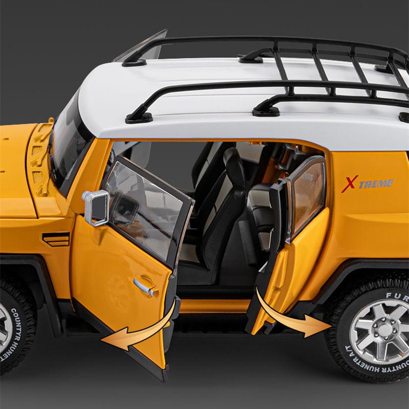 NUWE4 1:24 TOYOTA FJ Cruiser Alloy Car Model Diecast & Toy Metal Off-road Vehicles Car Model Simulation Sound and Light Childrens Gift