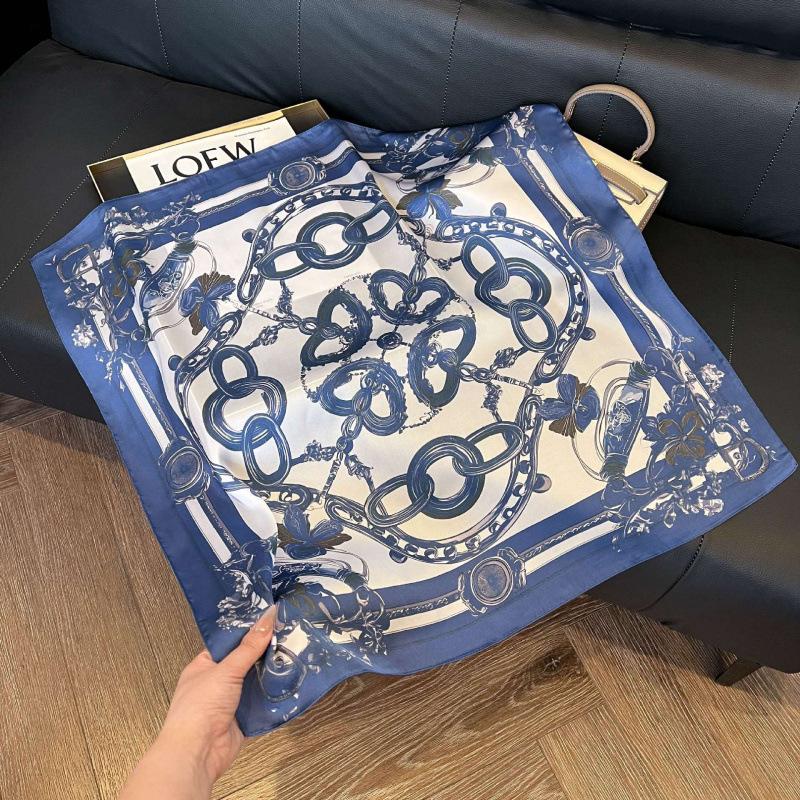 New 71 * 71cm Korean version small square scarf women's silk scarf spring and summer thin sunscreen scarf neck protection tied bag headband scarf