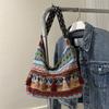 Trendy Retro Crossbody Bag Women's 2024 Spring New Arrival Ethnic Style Tassel Shoulder Bag Large Capacity Totes