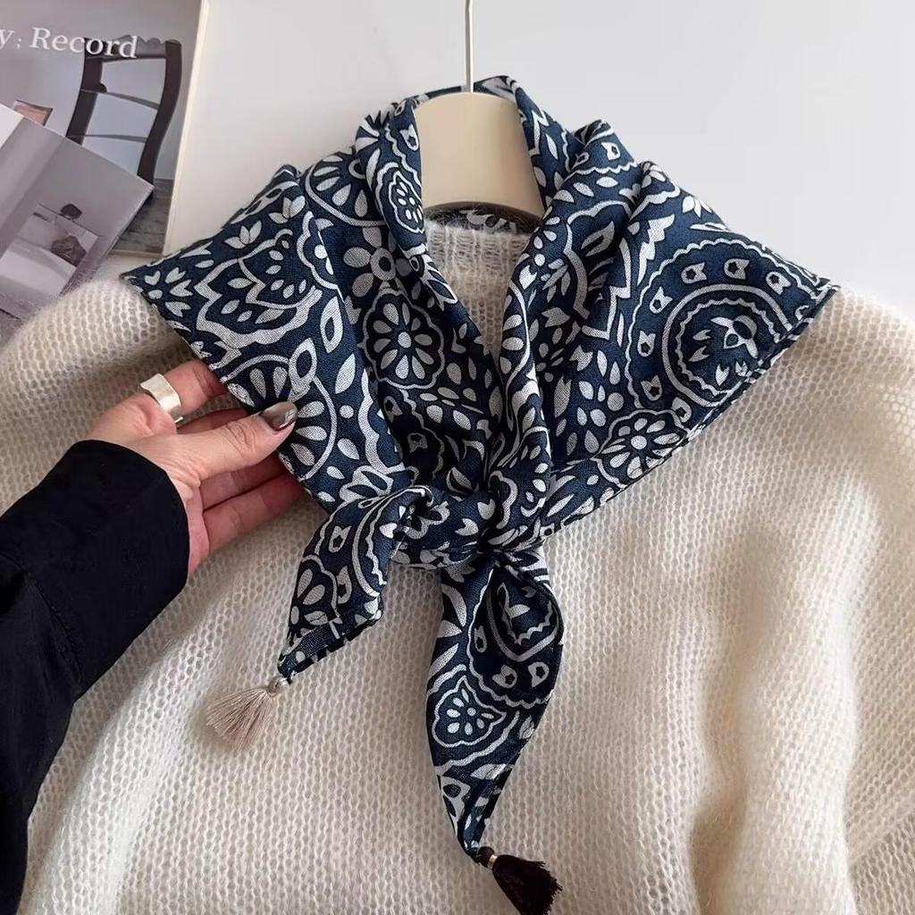 Women's Retro Navy Blue Floral Silk Wool Tassel Scarf - Versatile and Decorative 2025