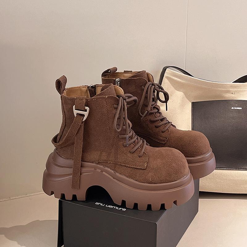 

Британский стиль 2025 осень новые матовые кожаные на шнуровке ботинки Мартин женские ботинки на платформе короткие ботинки большая голова локомотив одиночные ботинки 40 темно-коричневого