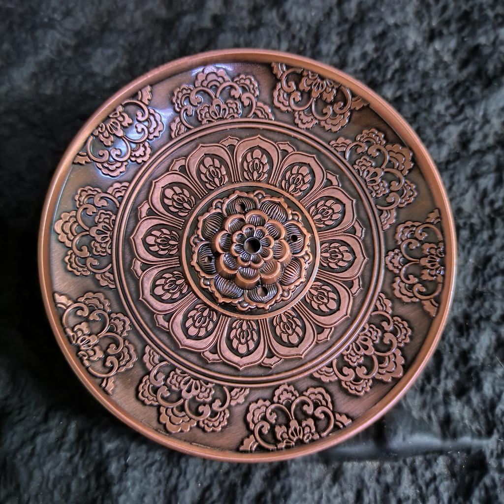 10cm Dragon and Phoenix Sandalwood Incense Burner Metal Incense Sticks Holders Can Use for Ashtray Plate Cup Base Home Decor