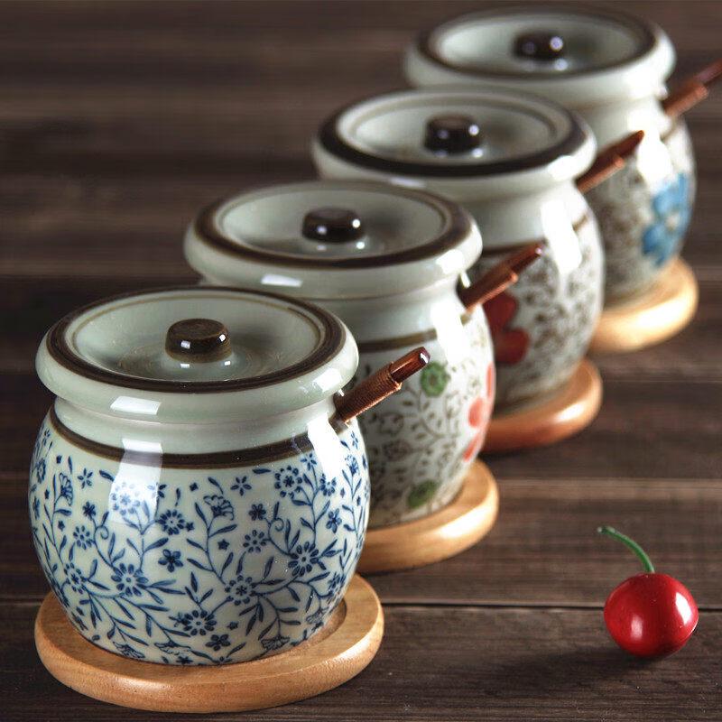 Qiwei Japanese Style Underglaze Ceramic Seasoning Jar
