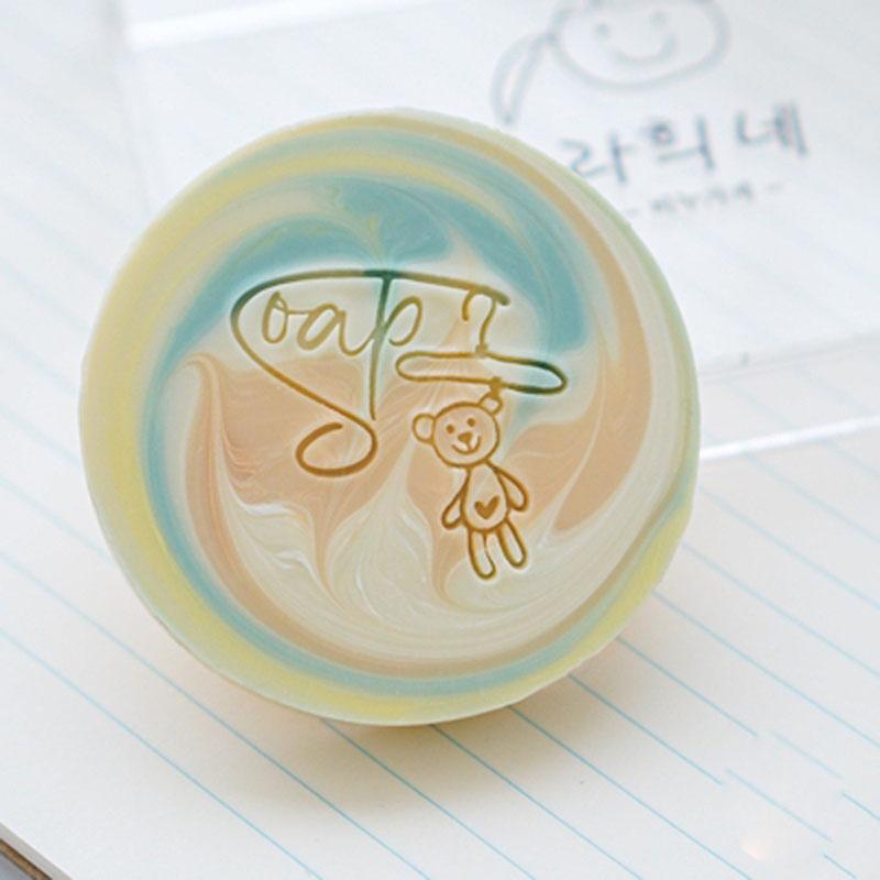 Blumenserie Acryl Seifenstempel, Handgemachtes Seifensiegel, Buchstaben und Muster Geschenk, Transparente Kapitel, 40x40mm