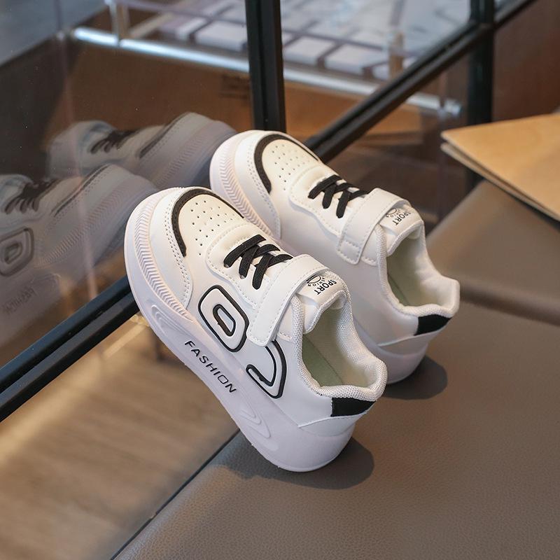 2026 Neue Kinder Ledersportschuhe - Trendige Frühjahrs- & Herbst-Freizeitschuhe für Jungen & Mädchen