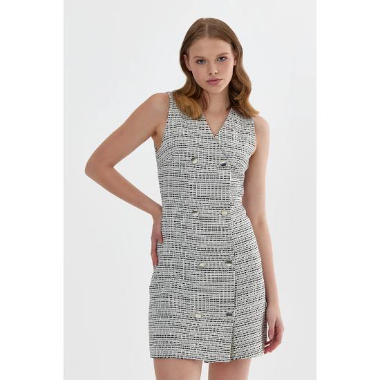 

Черное платье для женщин