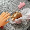 Innovative Small Palm Silicone Tongs Stainless Steel Ice Tongs Mini Food Grade Silicone Food Tongs Orange Gloves