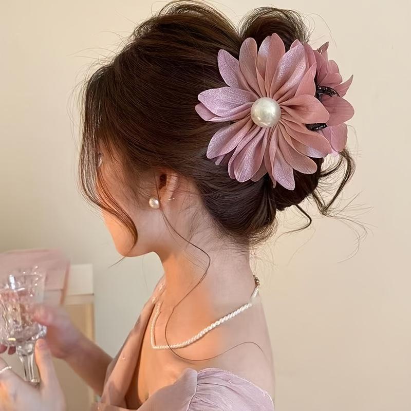 1PcVintage Pearl Flower Hair Clip Suitable All Seasons,versatile Daily Use,fashionable Exquisite, with A Stable Grip on The Hair